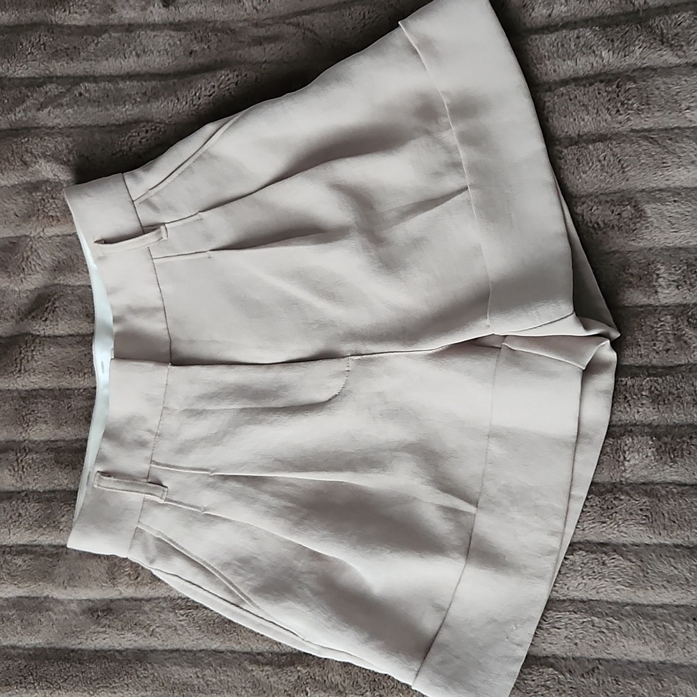 Aritzia wilfred shorts